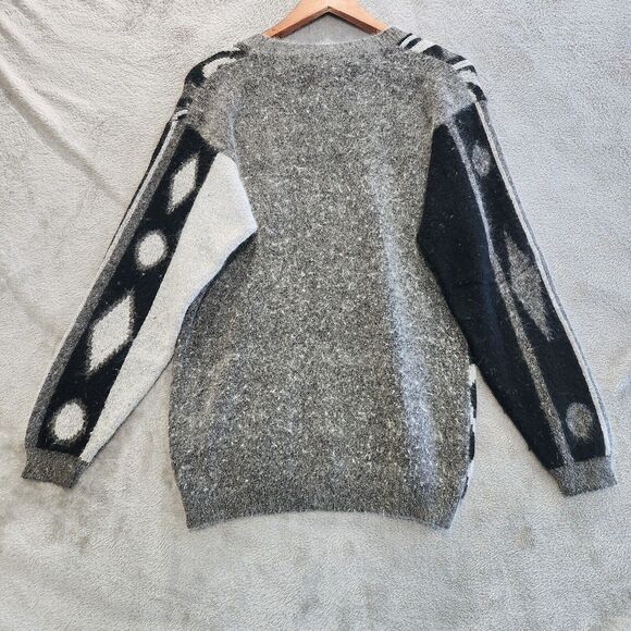 IB Diffusion Vintage Womens Silk Rabbit Angora Knit Geometric Sweater Size Small - Picture 4 of 10